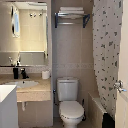 Apartamento Para 4 Personas Frente Al Mar Benidorm Esterno foto